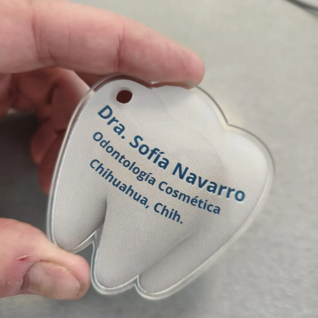 Llavero NFC de Dra. Sofía Navarro
